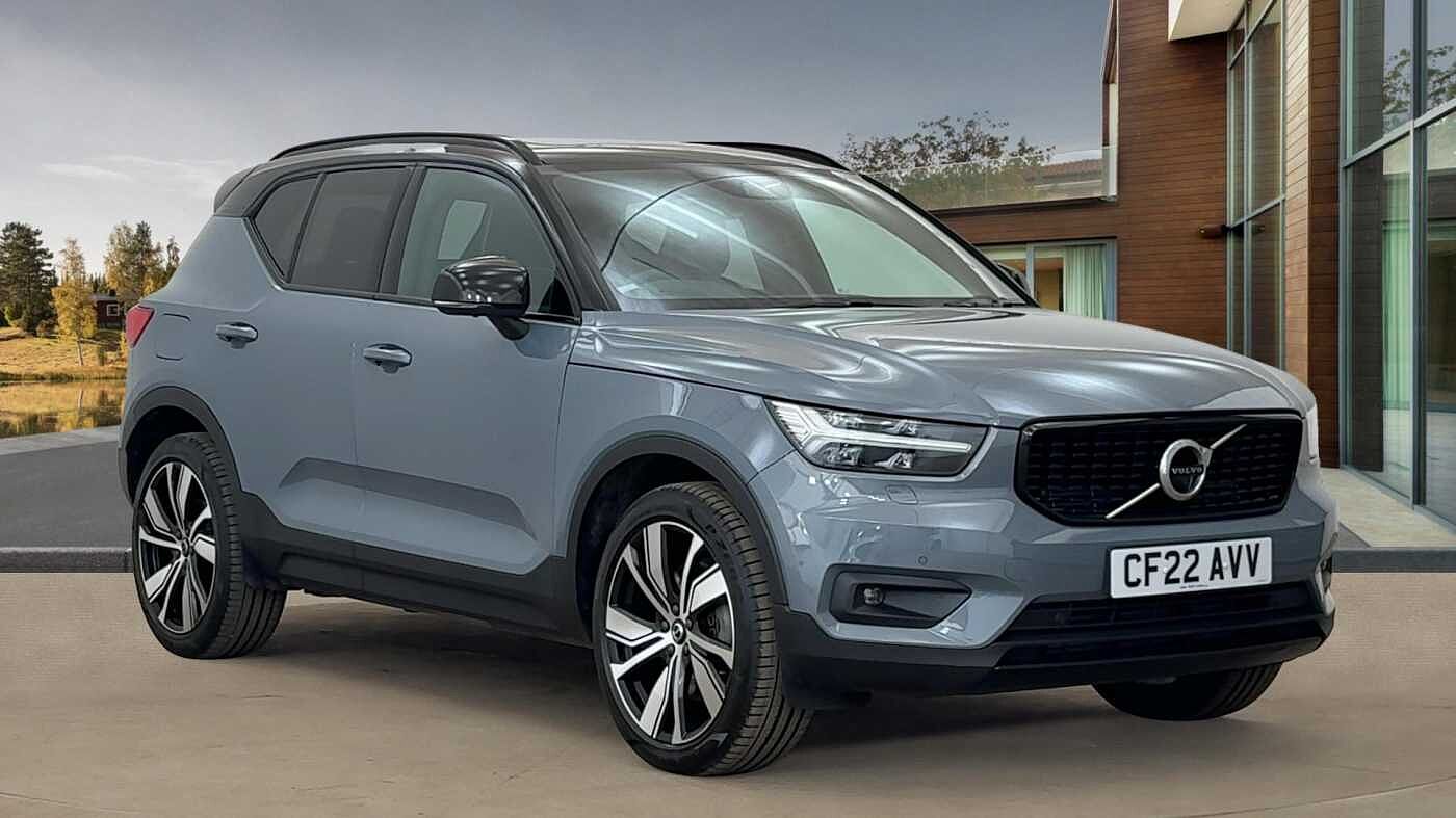 Main listing image - Volvo XC40 Recharge
