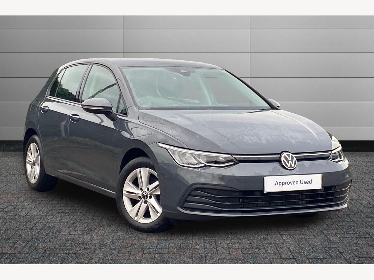 Main listing image - Volkswagen Golf