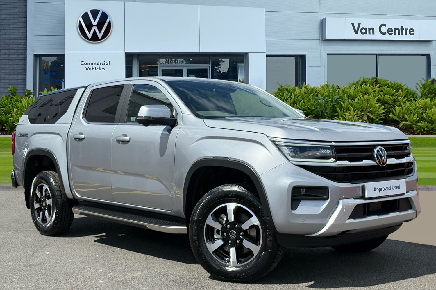 Main listing image - Volkswagen Amarok