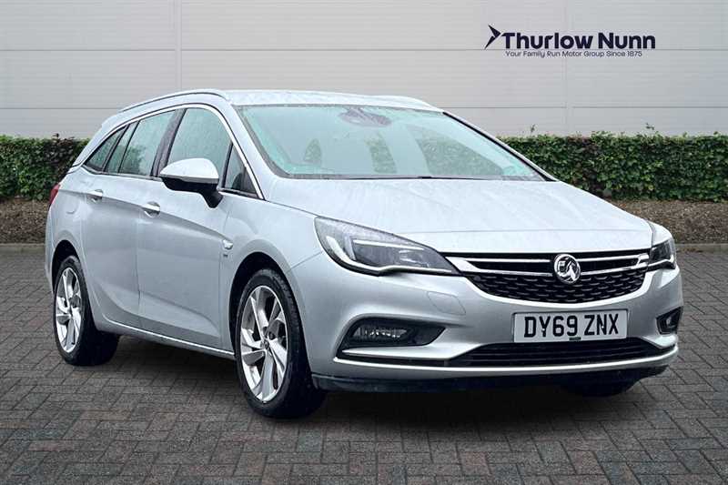 Main listing image - Vauxhall Astra Sports Tourer