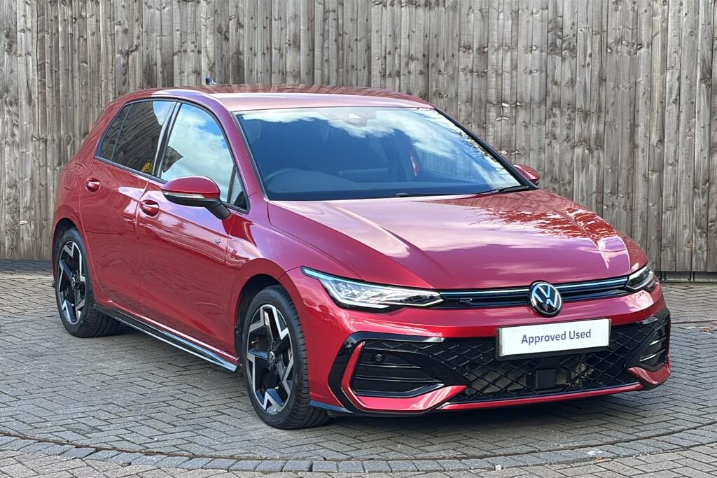 Main listing image - Volkswagen Golf