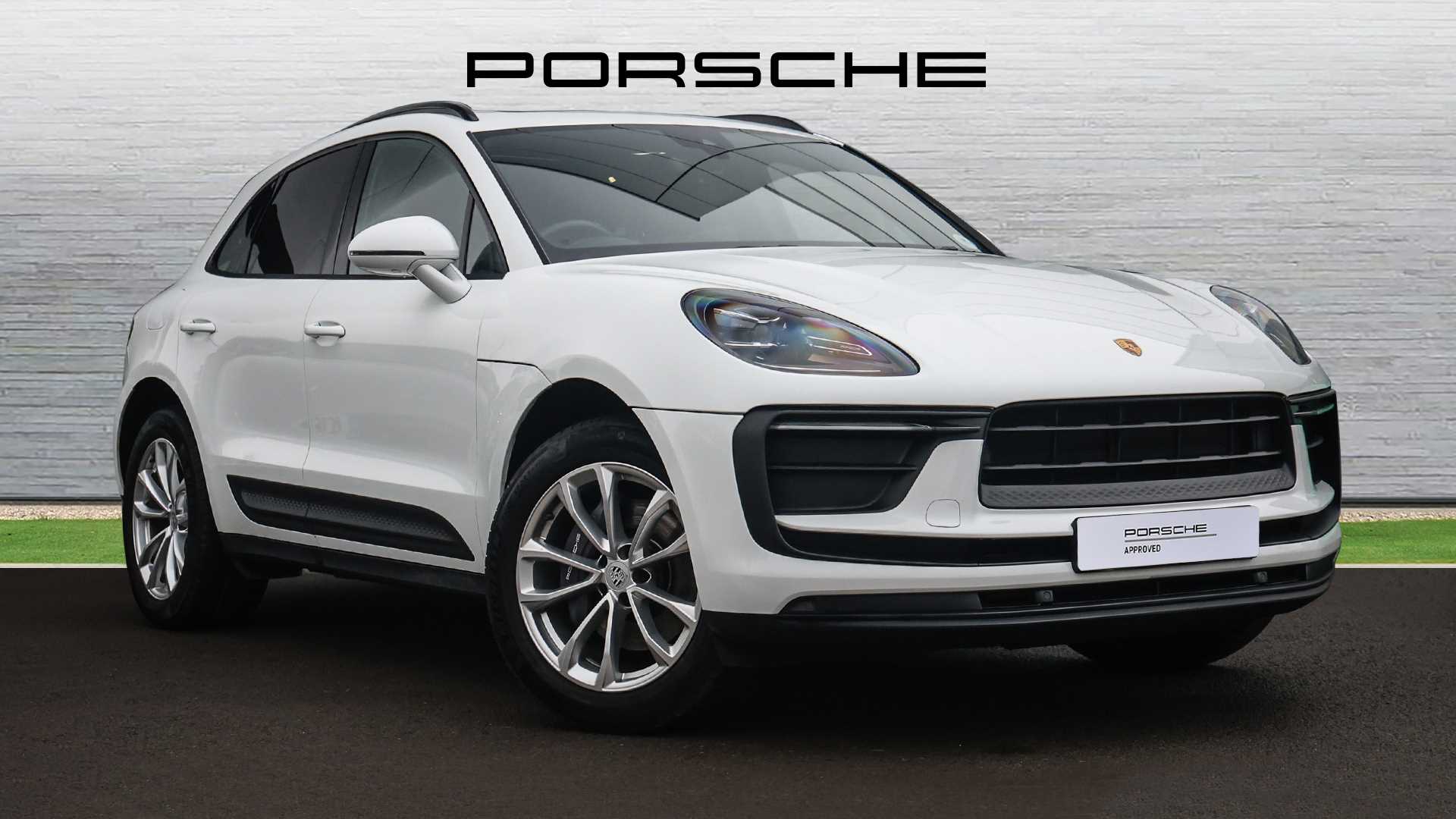 Main listing image - Porsche Macan