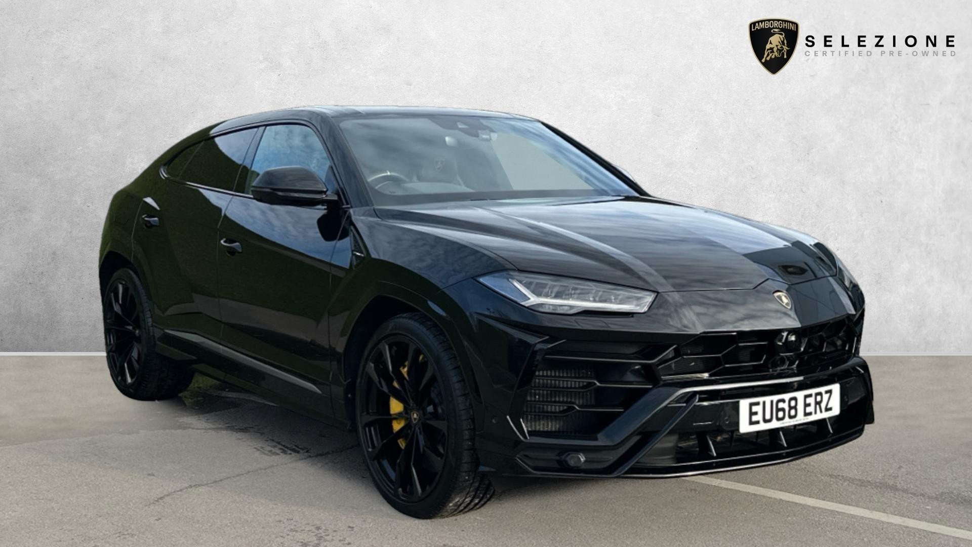 Main listing image - Lamborghini Urus