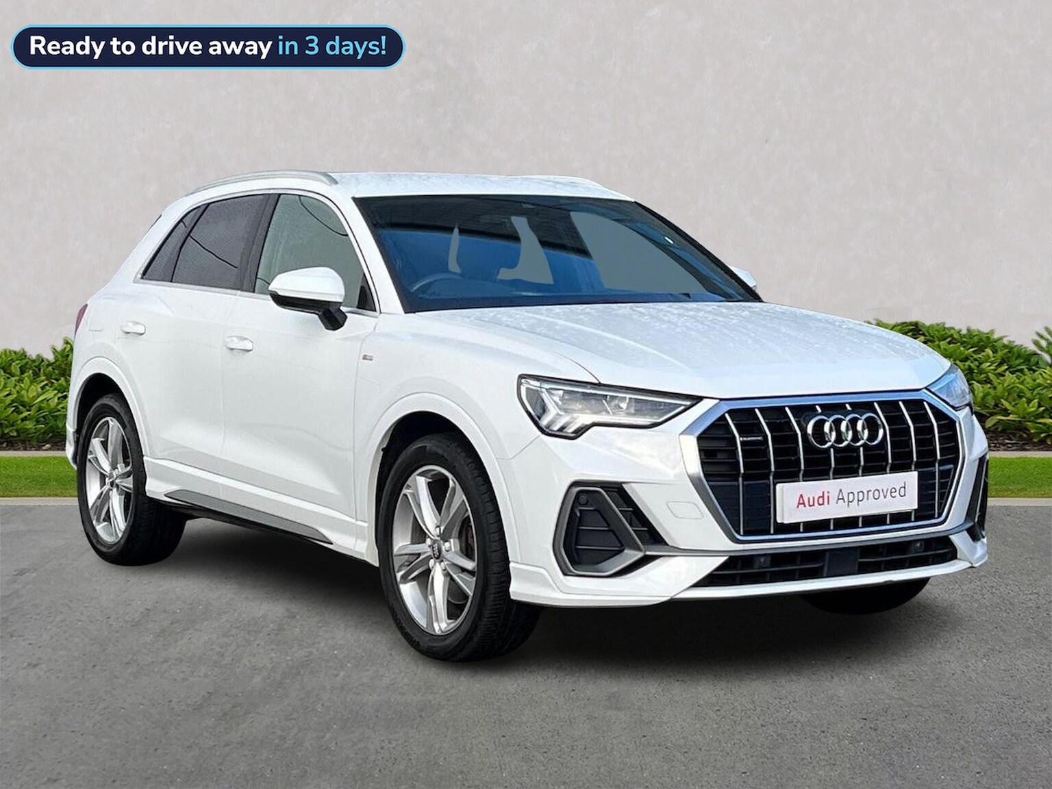 Main listing image - Audi Q3