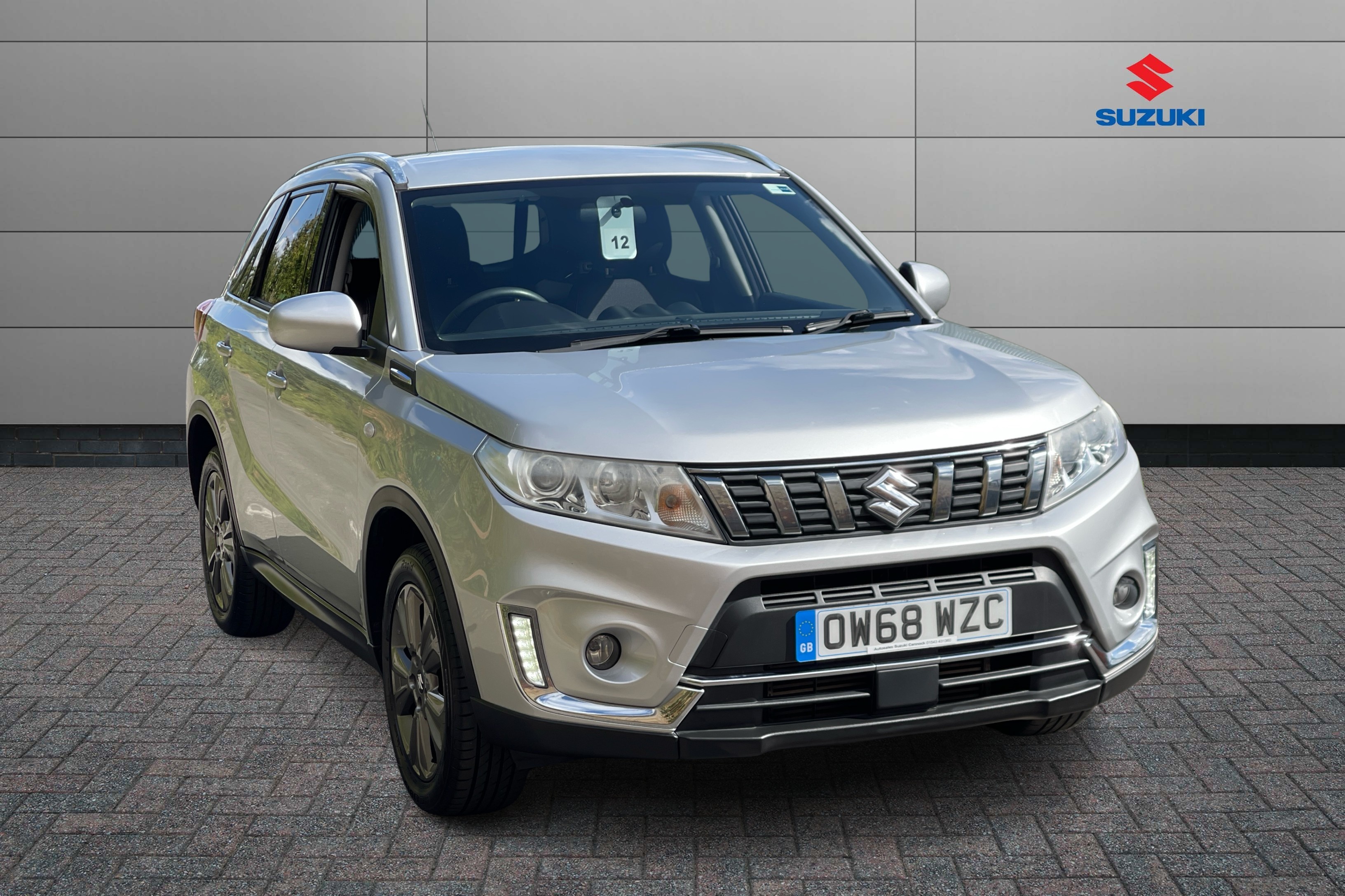 Main listing image - Suzuki Vitara