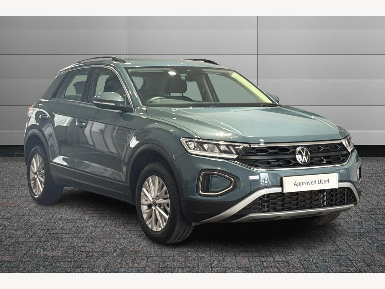 Main listing image - Volkswagen T-Roc