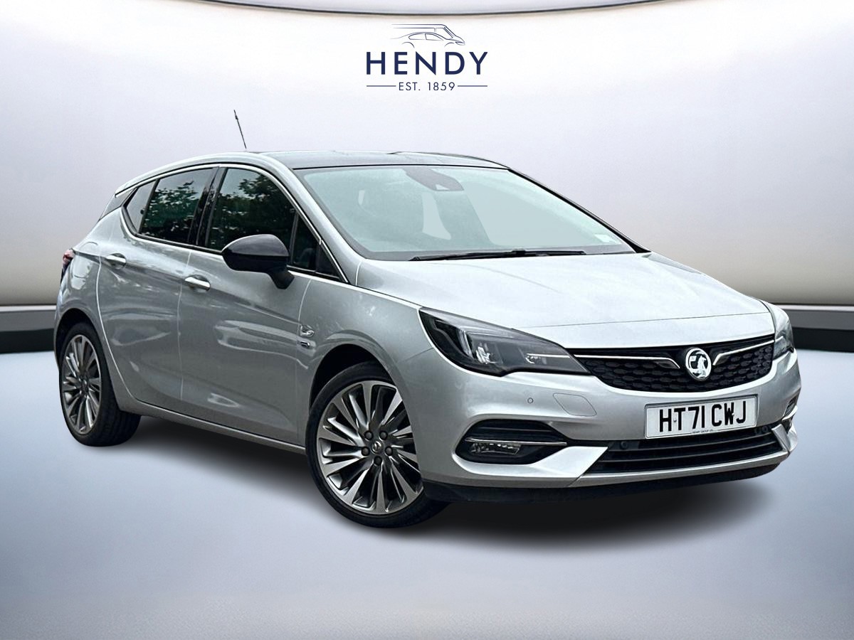 Main listing image - Vauxhall Astra