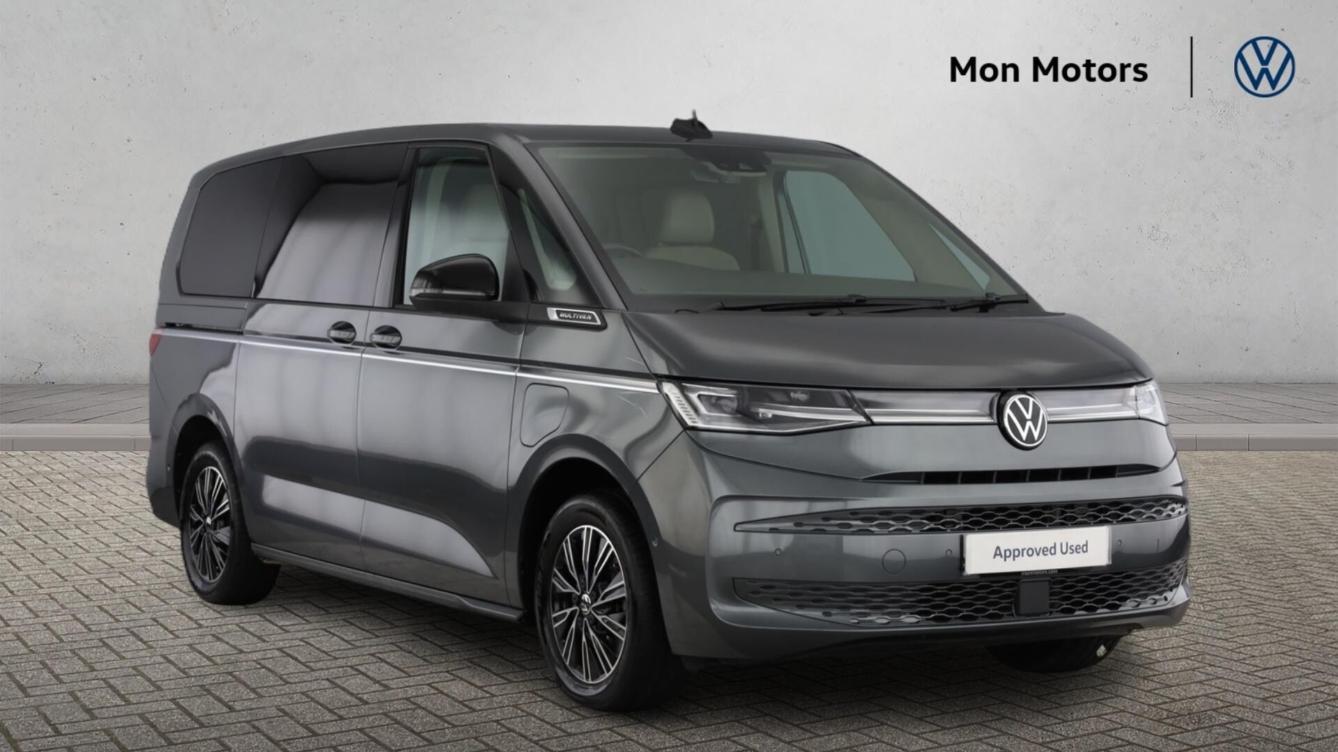 Main listing image - Volkswagen Multivan