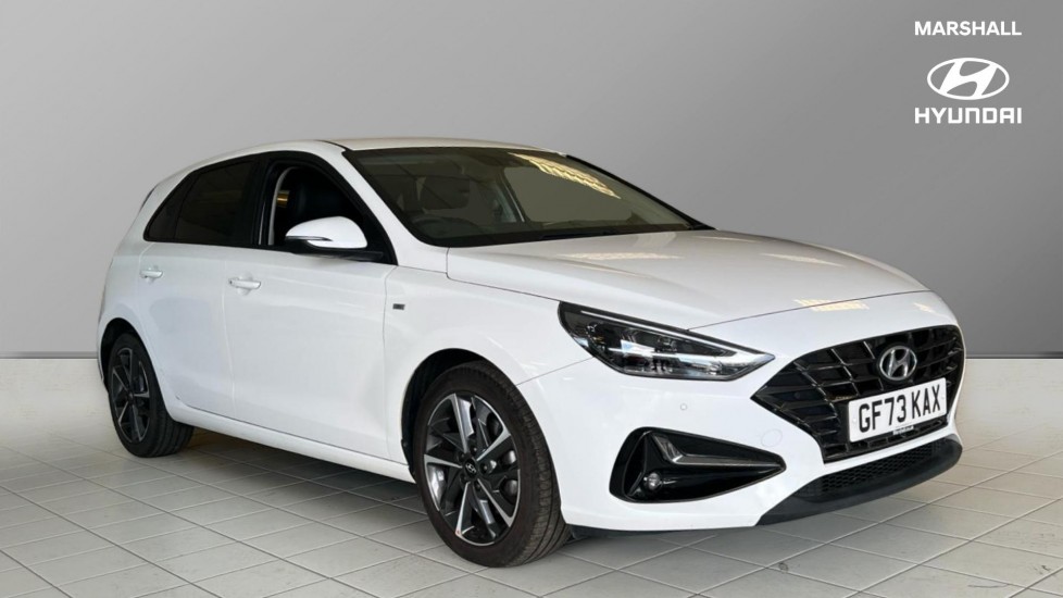 Main listing image - Hyundai i30