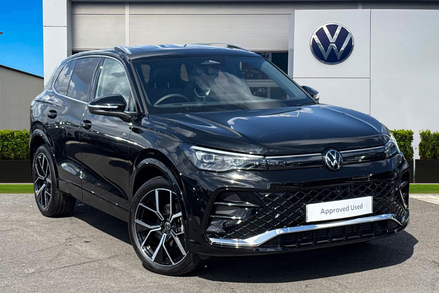 Main listing image - Volkswagen Tiguan