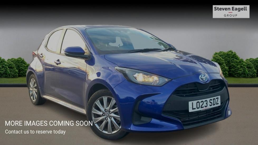 Main listing image - Toyota Yaris