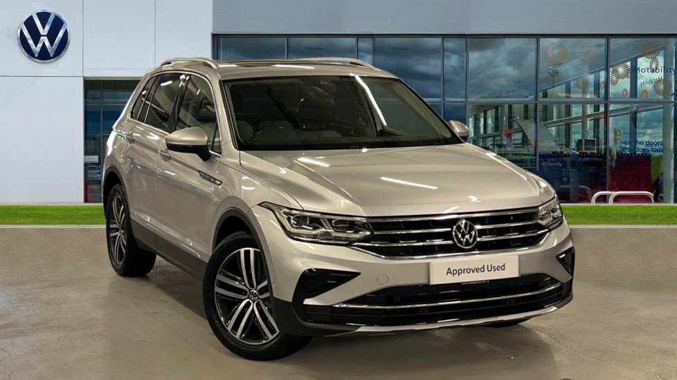 Main listing image - Volkswagen Tiguan