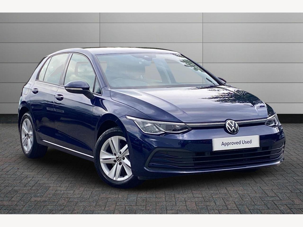 Main listing image - Volkswagen Golf