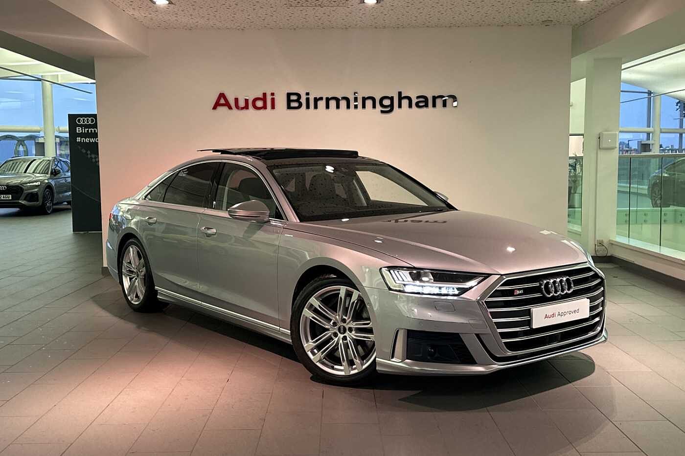 Main listing image - Audi S8