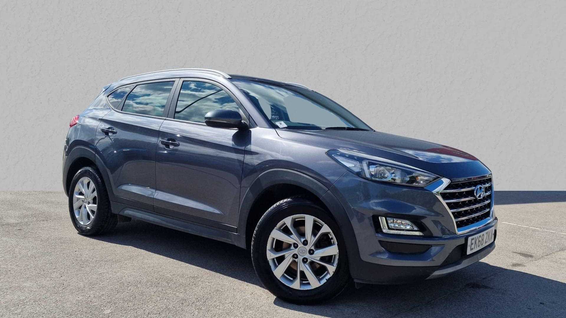 Main listing image - Hyundai Tucson