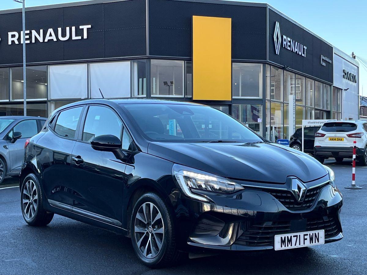 Main listing image - Renault Clio