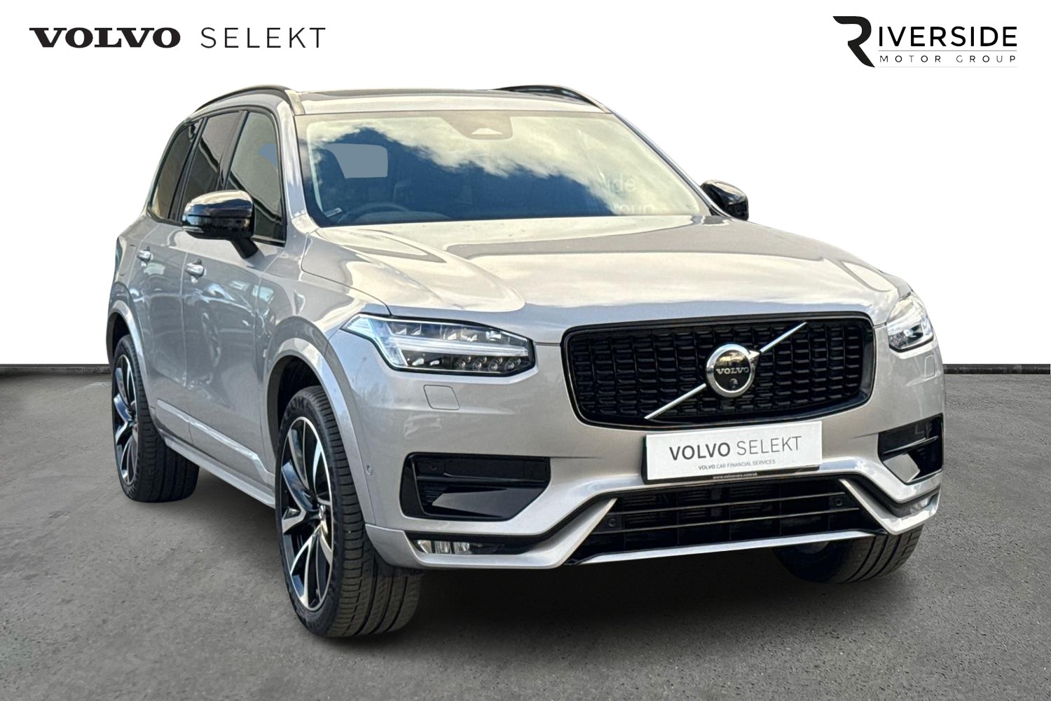 Main listing image - Volvo XC90