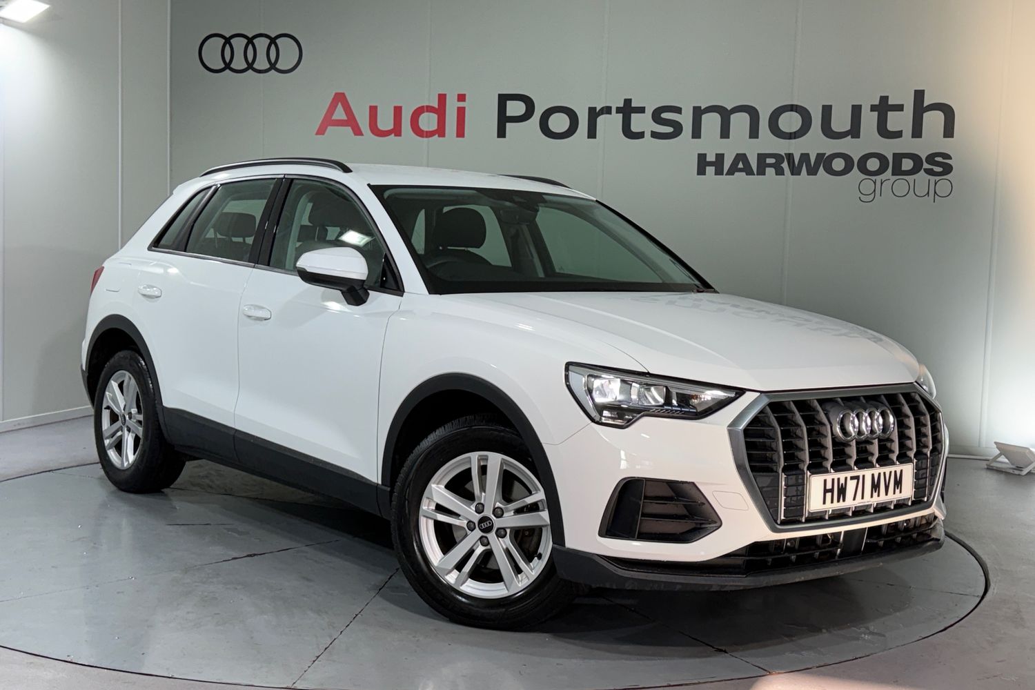 Main listing image - Audi Q3