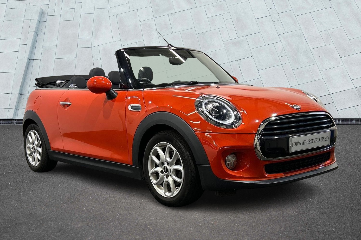 Main listing image - MINI Convertible