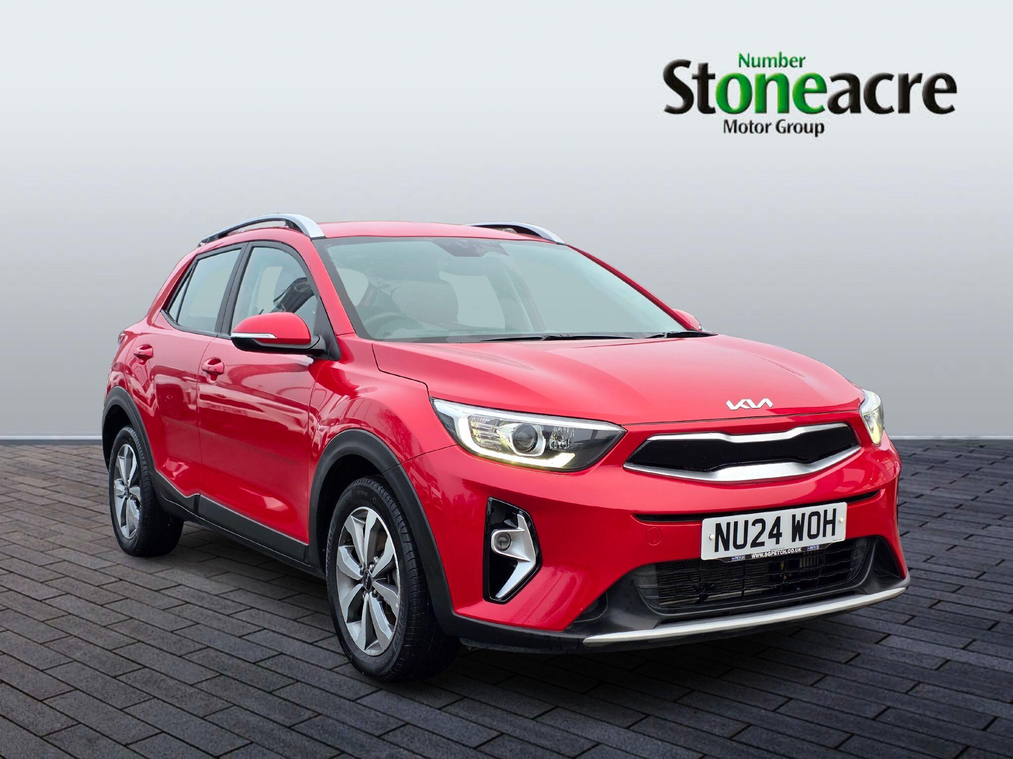 Main listing image - Kia Stonic