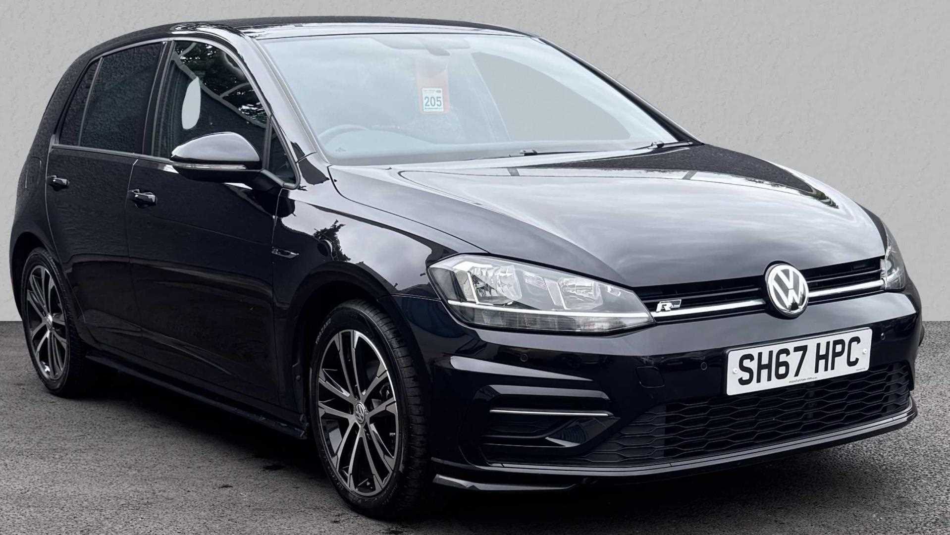 Main listing image - Volkswagen Golf