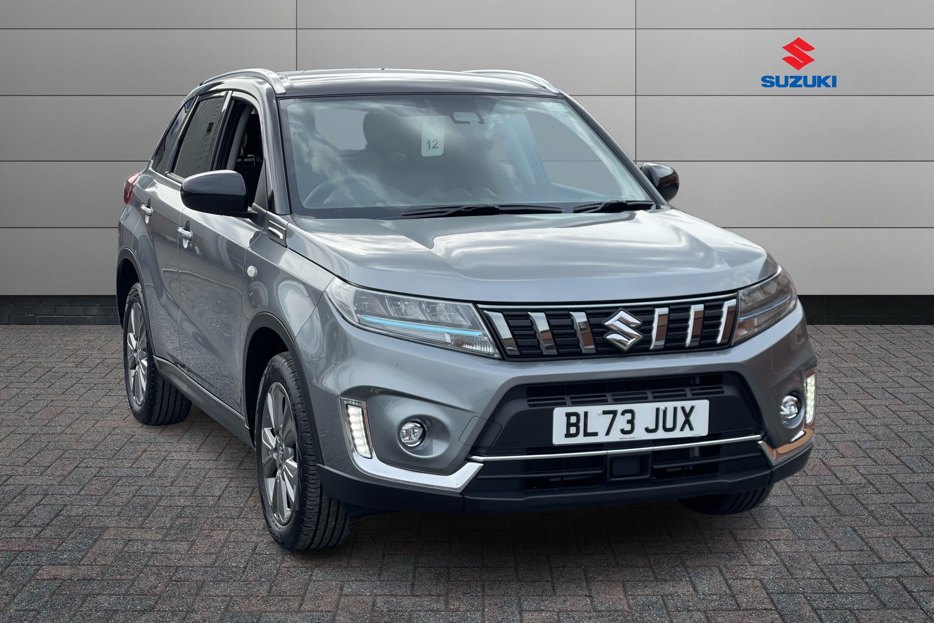 Main listing image - Suzuki Vitara