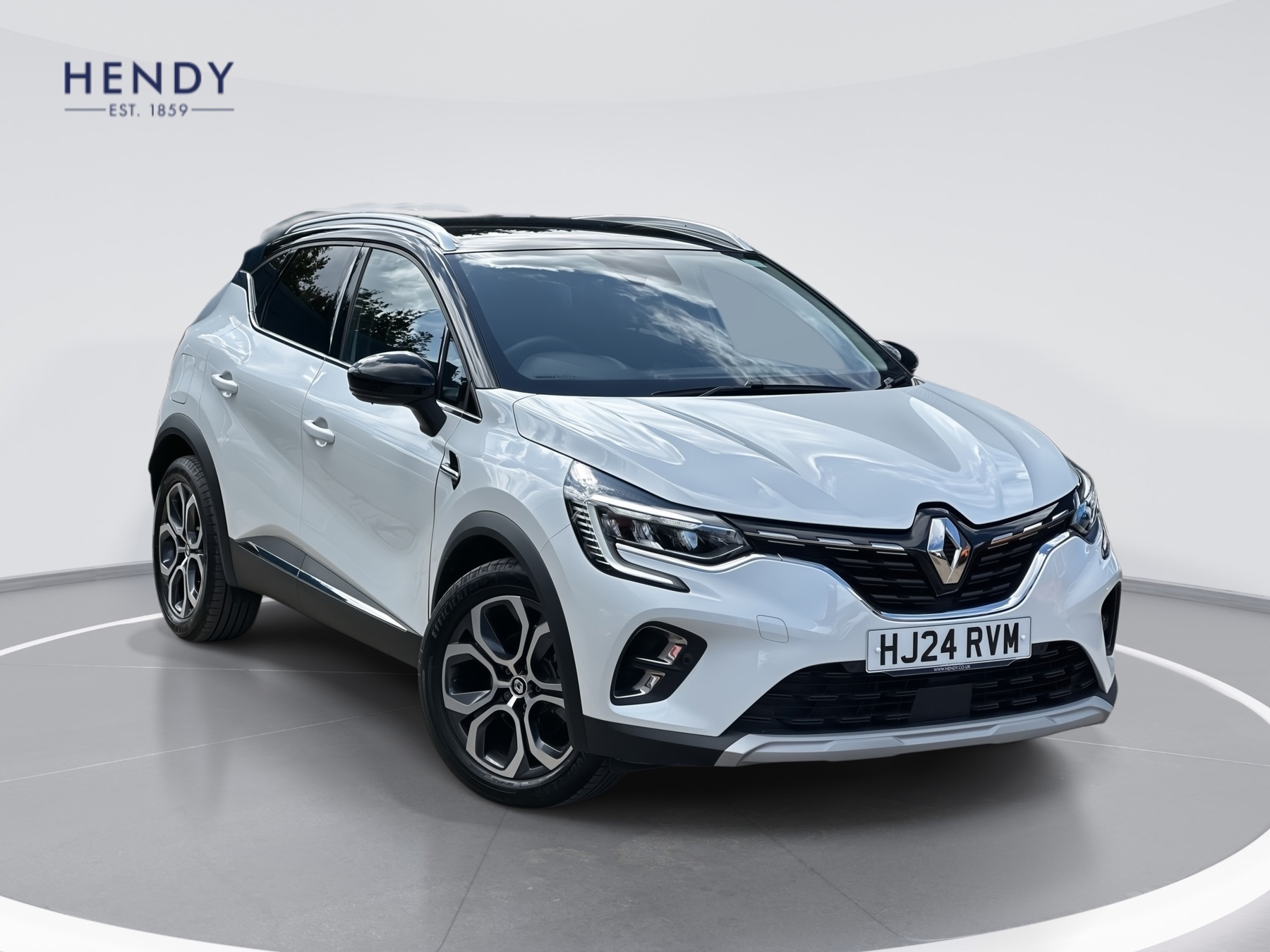Main listing image - Renault Captur