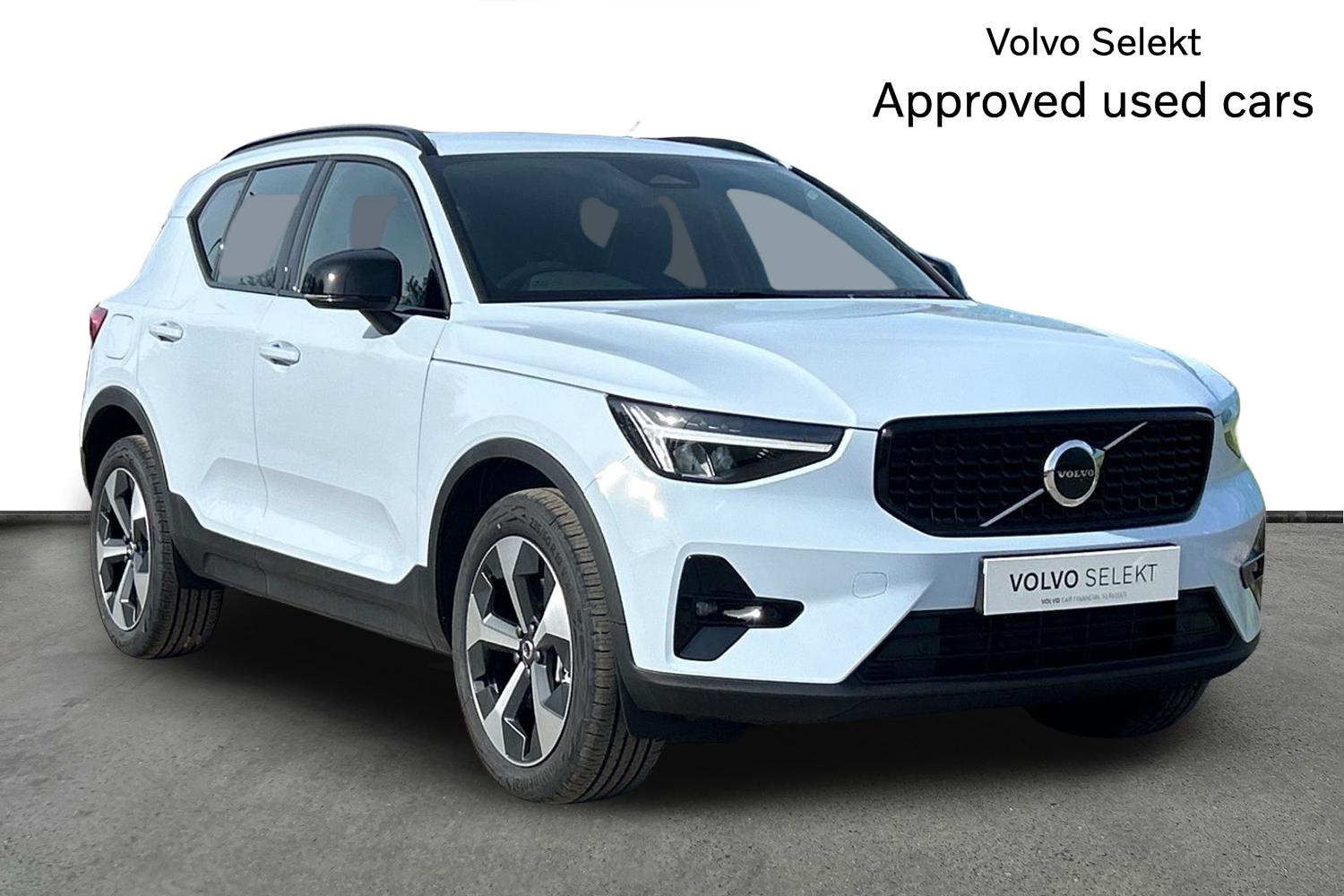 Main listing image - Volvo XC40
