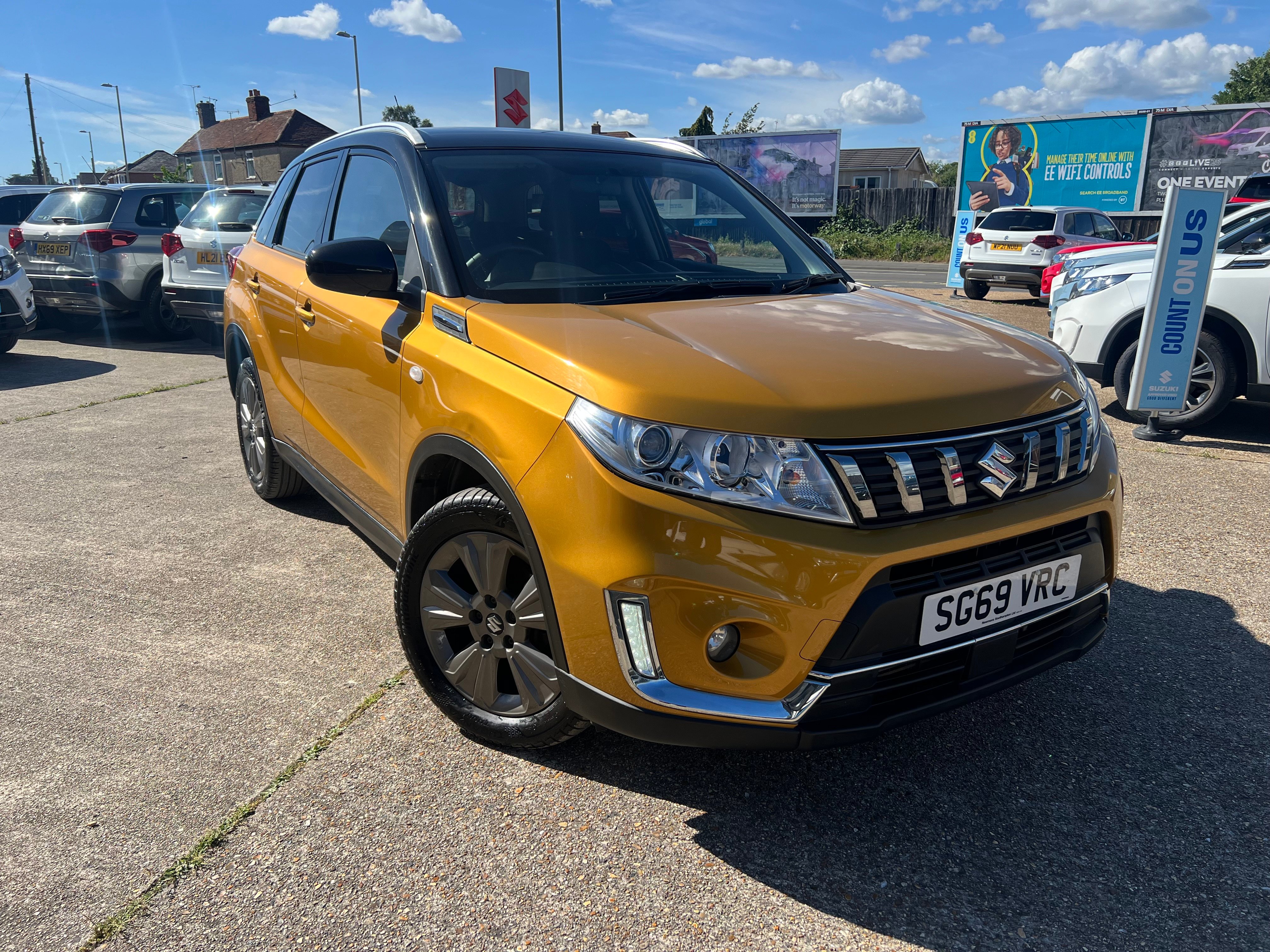 Main listing image - Suzuki Vitara