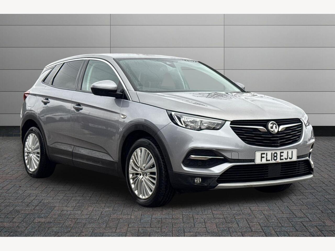 Main listing image - Vauxhall Grandland X