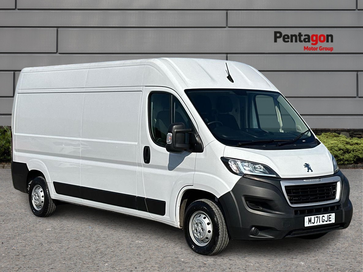 Main listing image - Peugeot Boxer