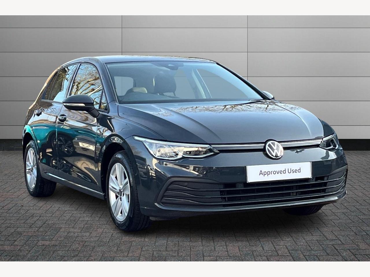 Main listing image - Volkswagen Golf