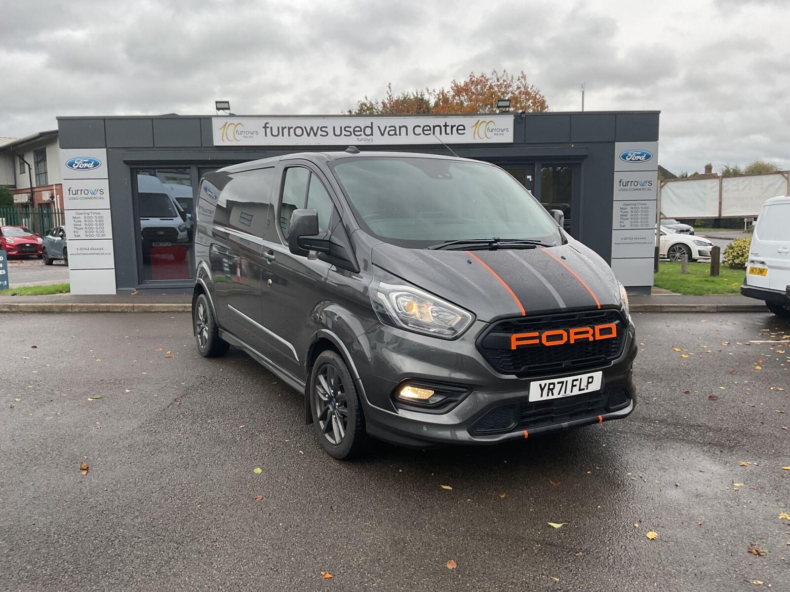 Main listing image - Ford Transit Custom