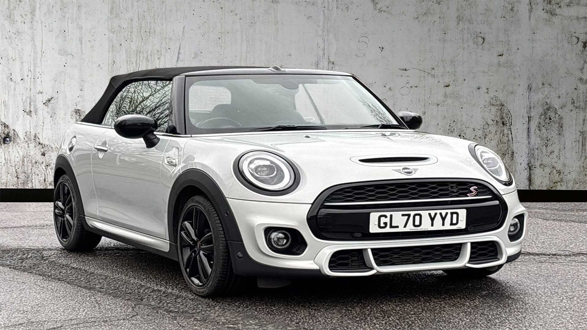 Main listing image - MINI Convertible