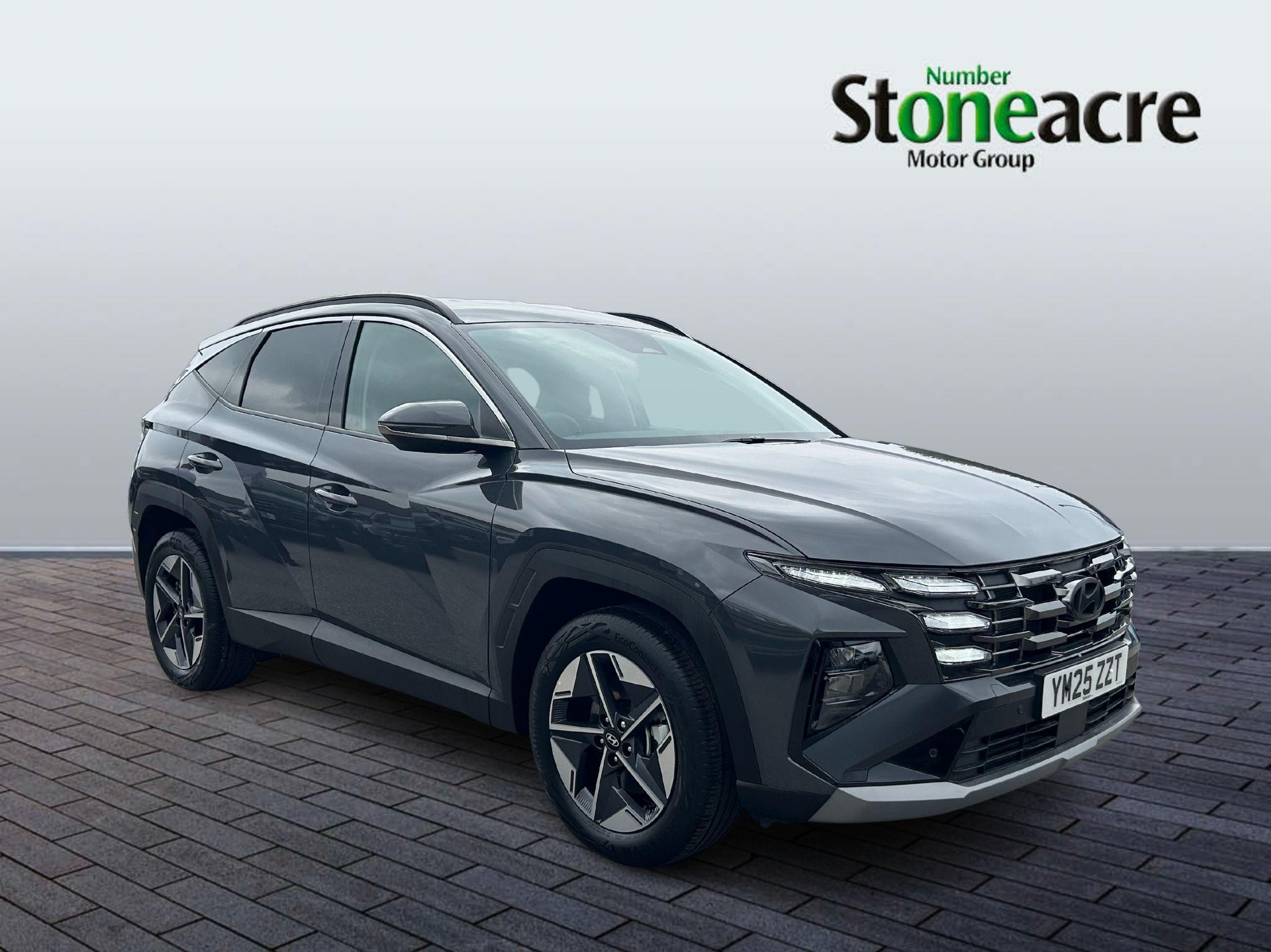 Main listing image - Hyundai Tucson