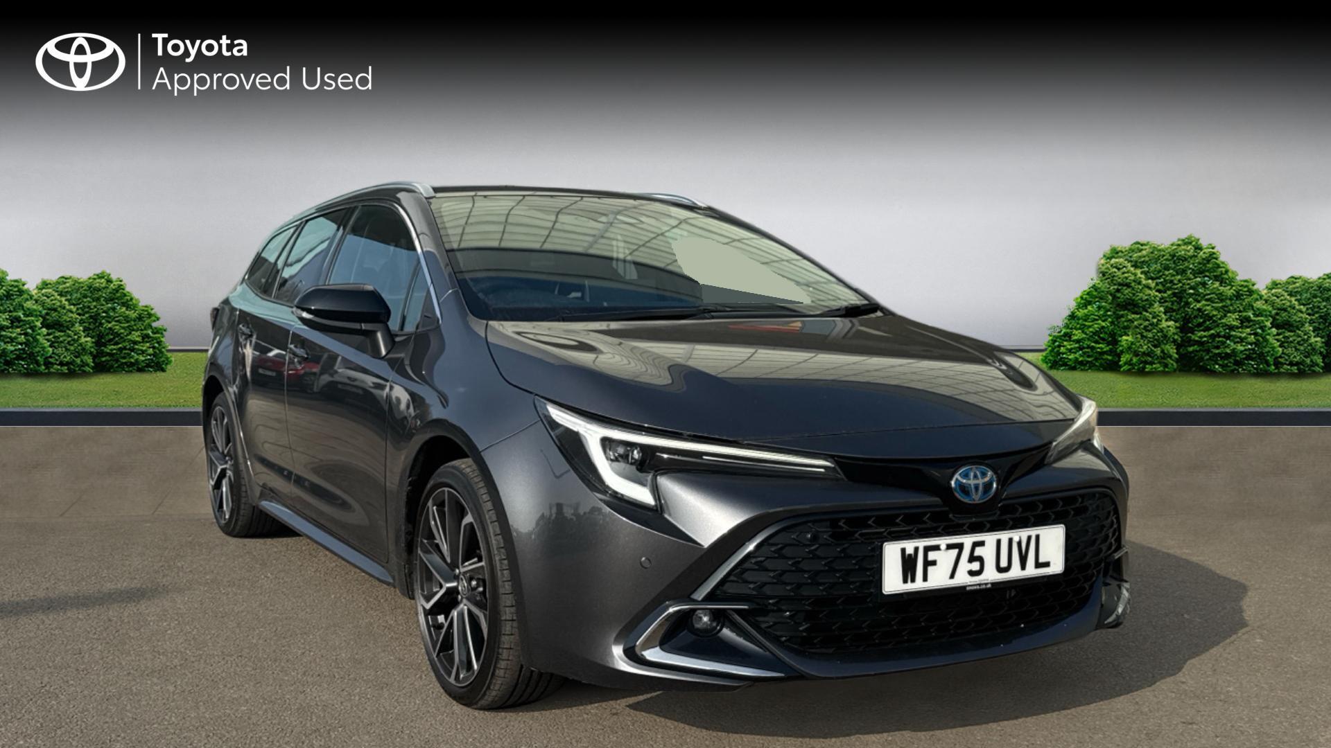 Main listing image - Toyota Corolla Touring Sport