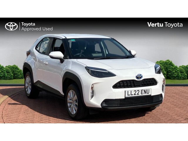 Main listing image - Toyota Yaris Cross