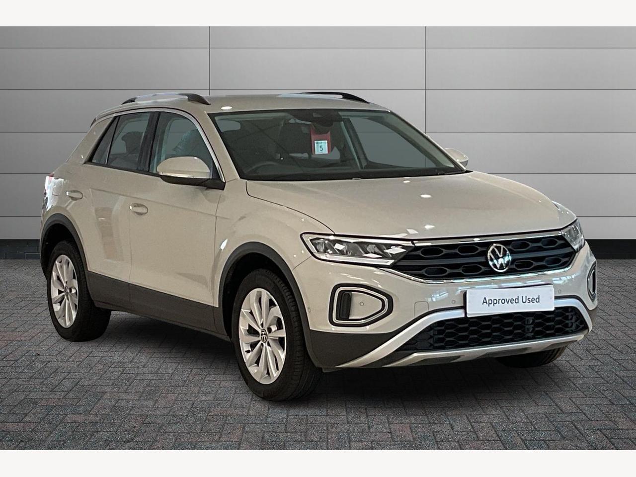 Main listing image - Volkswagen T-Roc