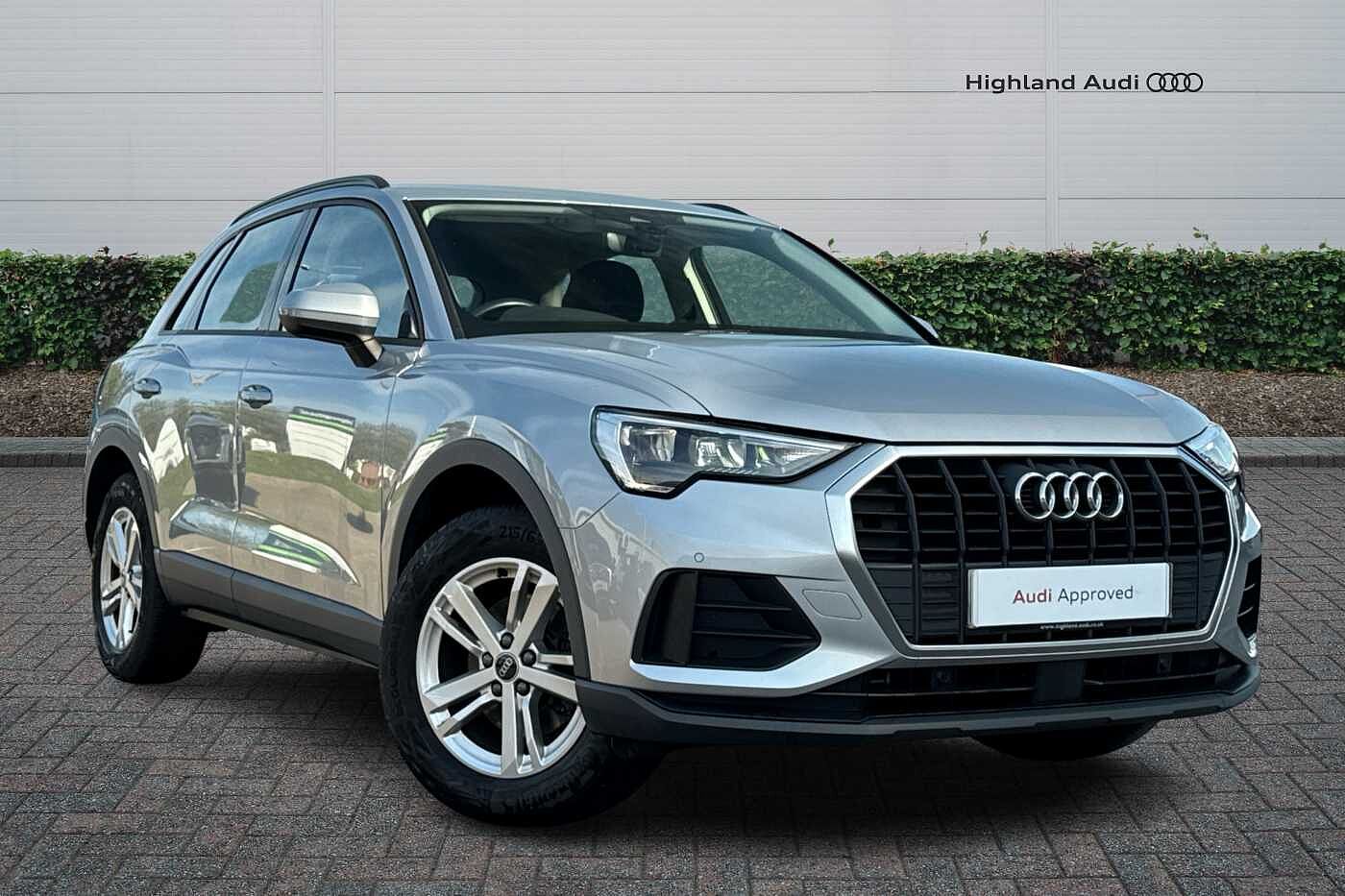 Main listing image - Audi Q3
