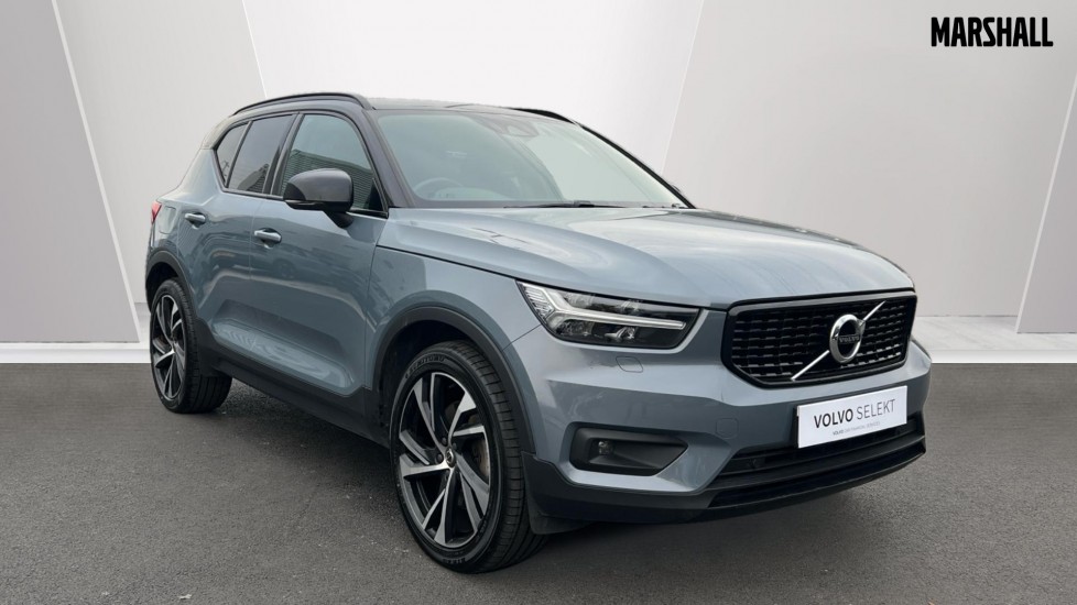 Main listing image - Volvo XC40 Recharge