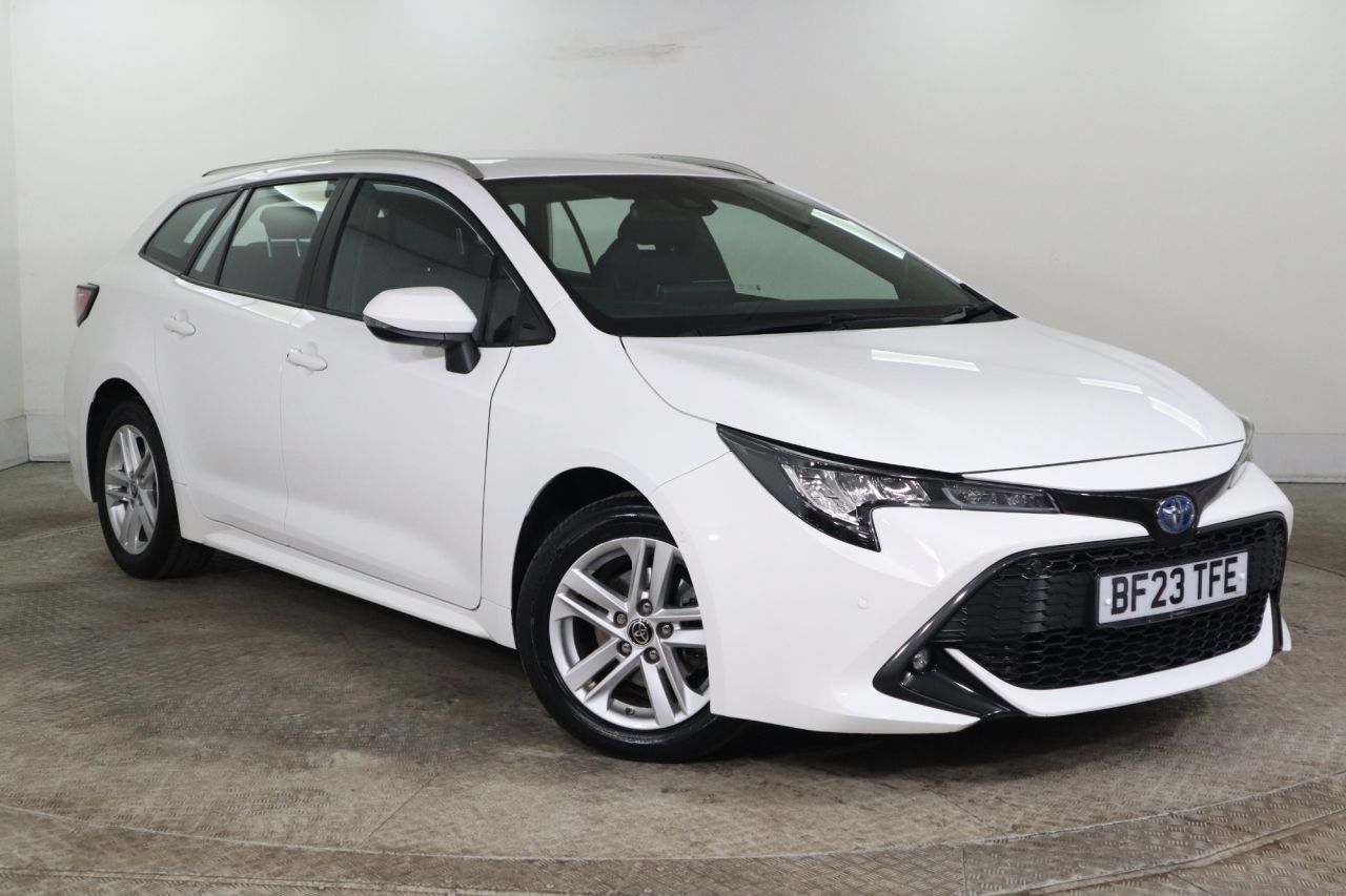 Main listing image - Toyota Corolla Touring Sport