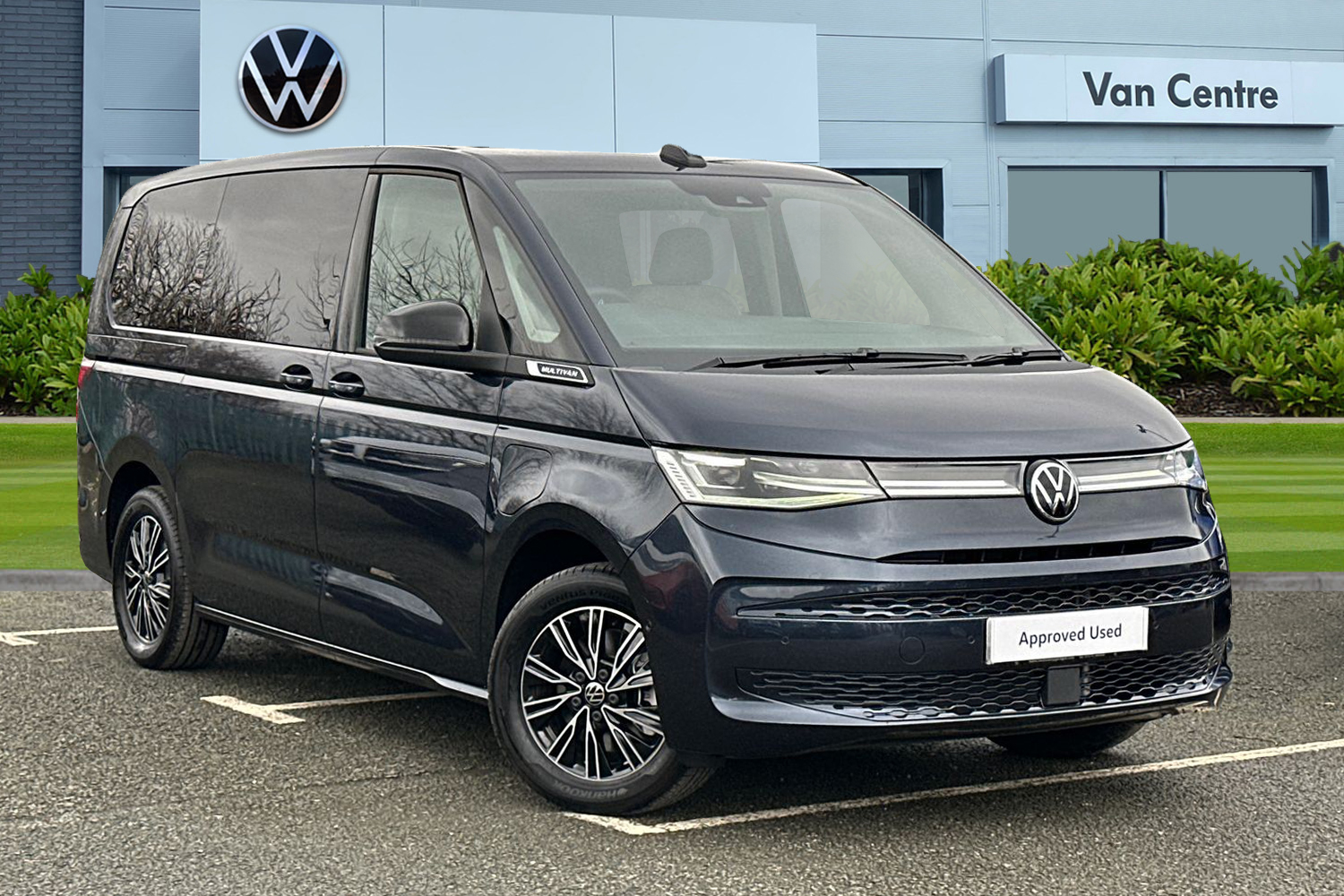 Main listing image - Volkswagen Multivan