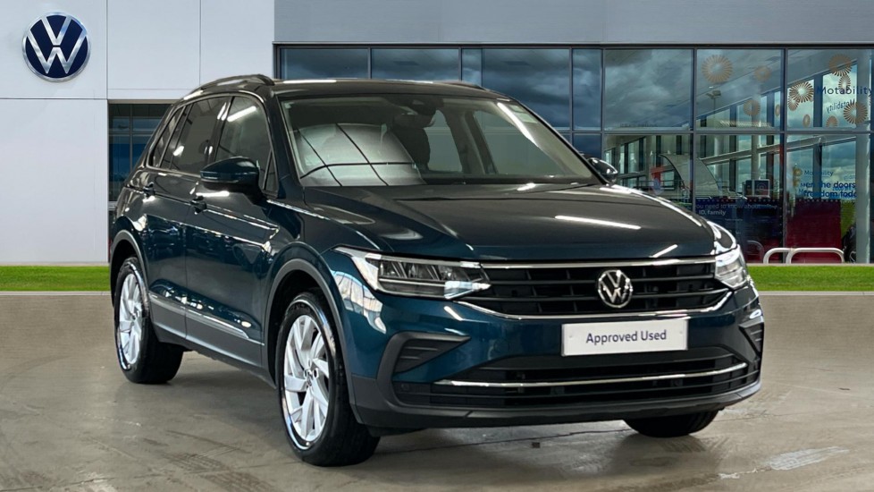 Main listing image - Volkswagen Tiguan