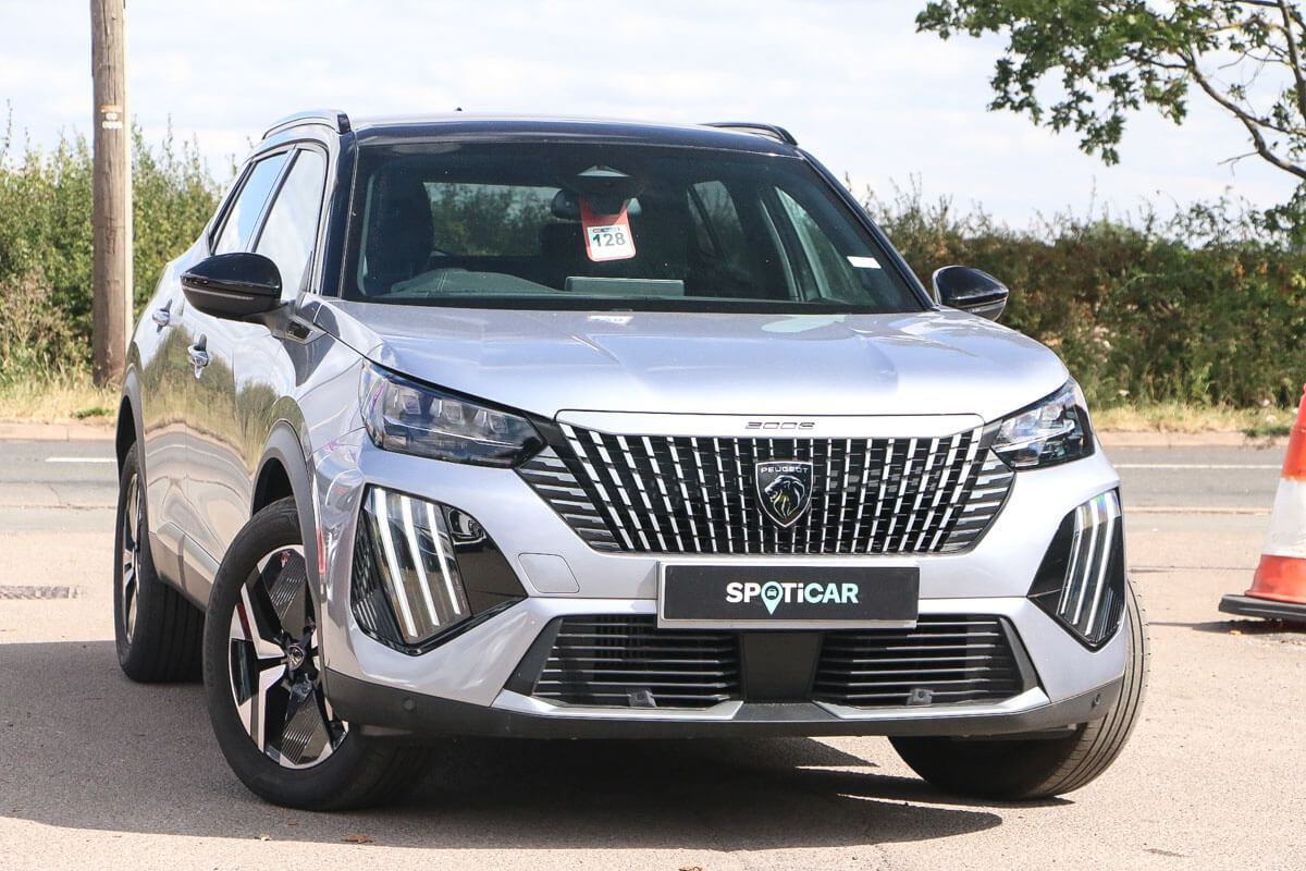 Main listing image - Peugeot 2008