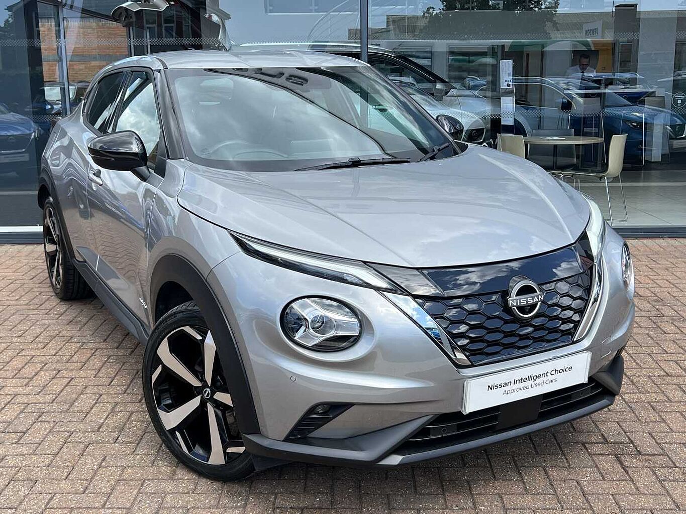 Main listing image - Nissan Juke