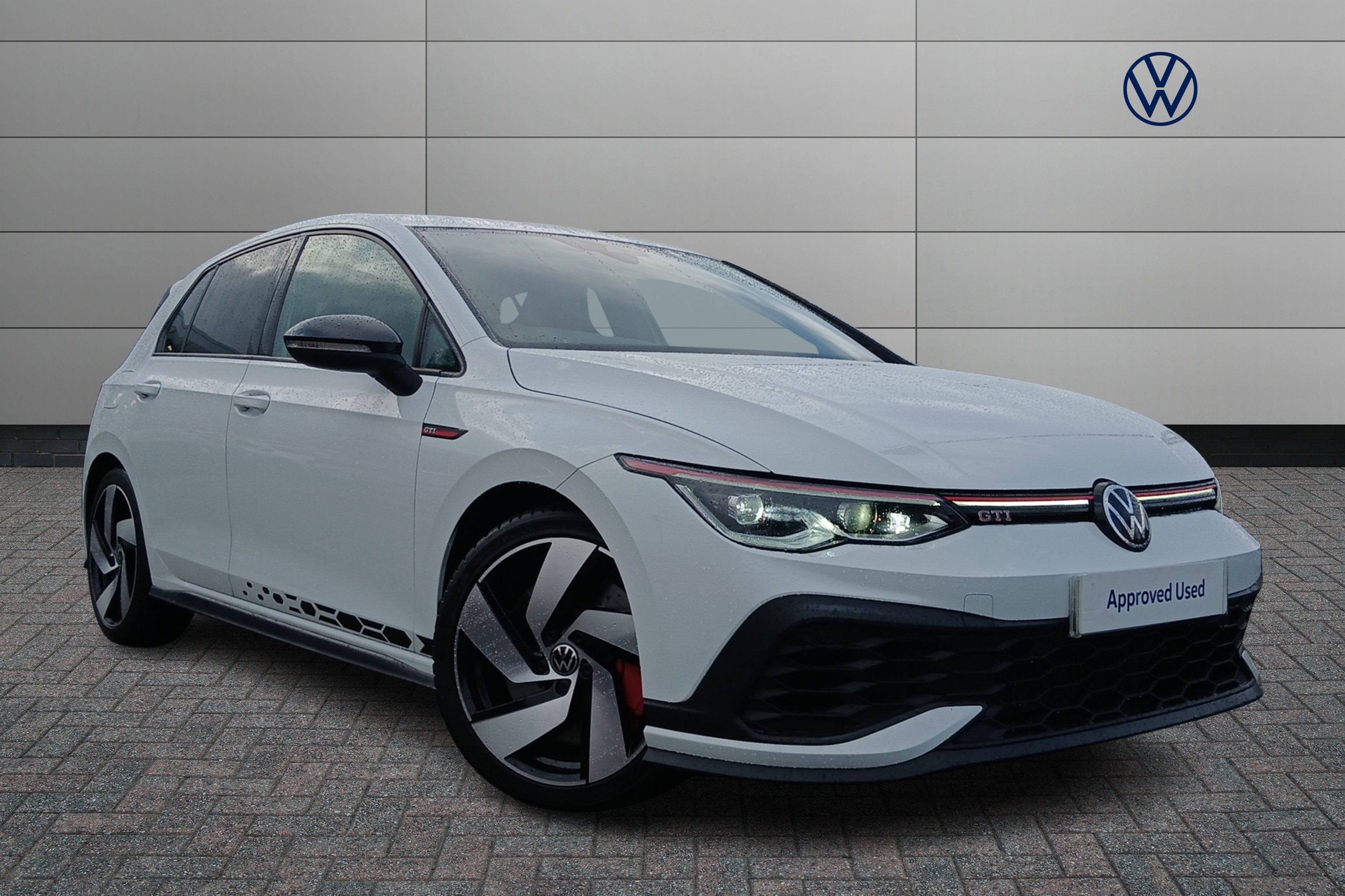 Main listing image - Volkswagen Golf GTI