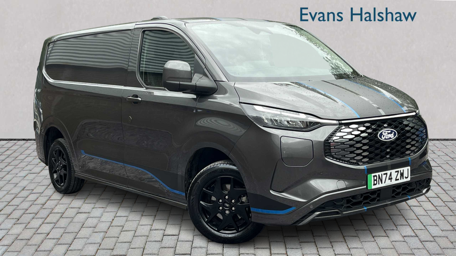 Main listing image - Ford Transit Custom