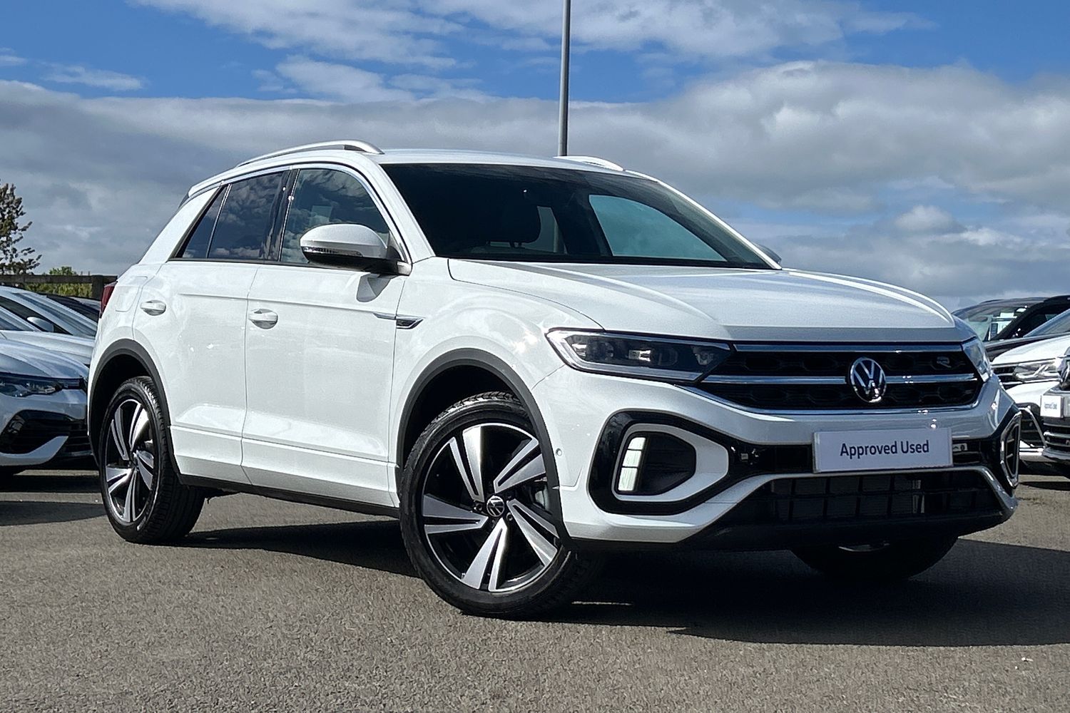 Main listing image - Volkswagen T-Roc