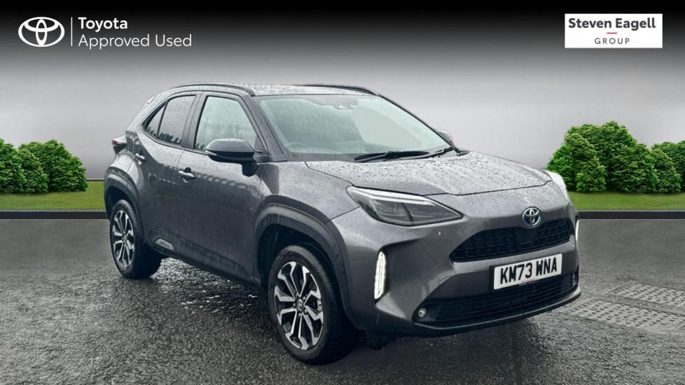 Main listing image - Toyota Yaris Cross