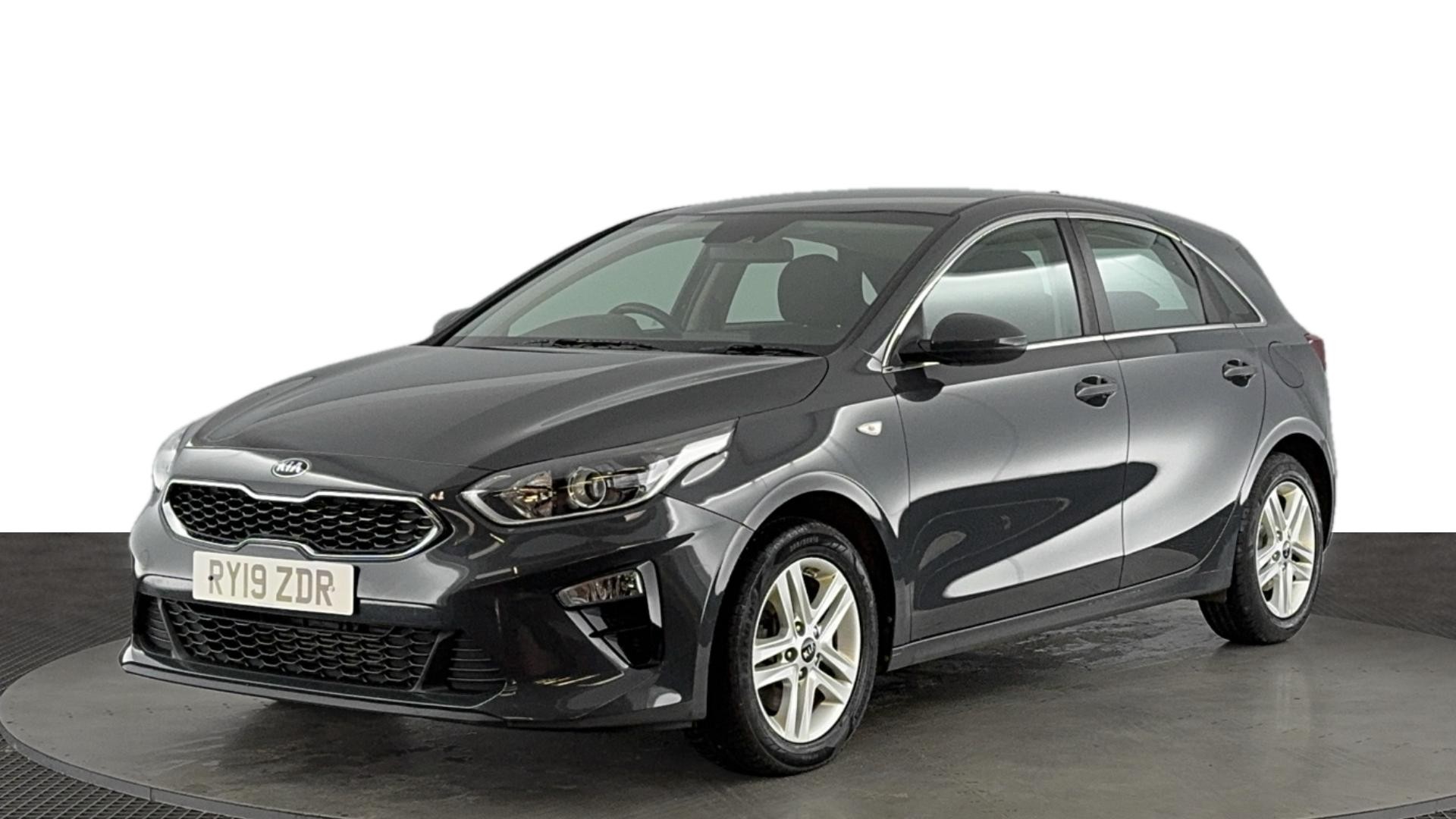 Main listing image - Kia Ceed